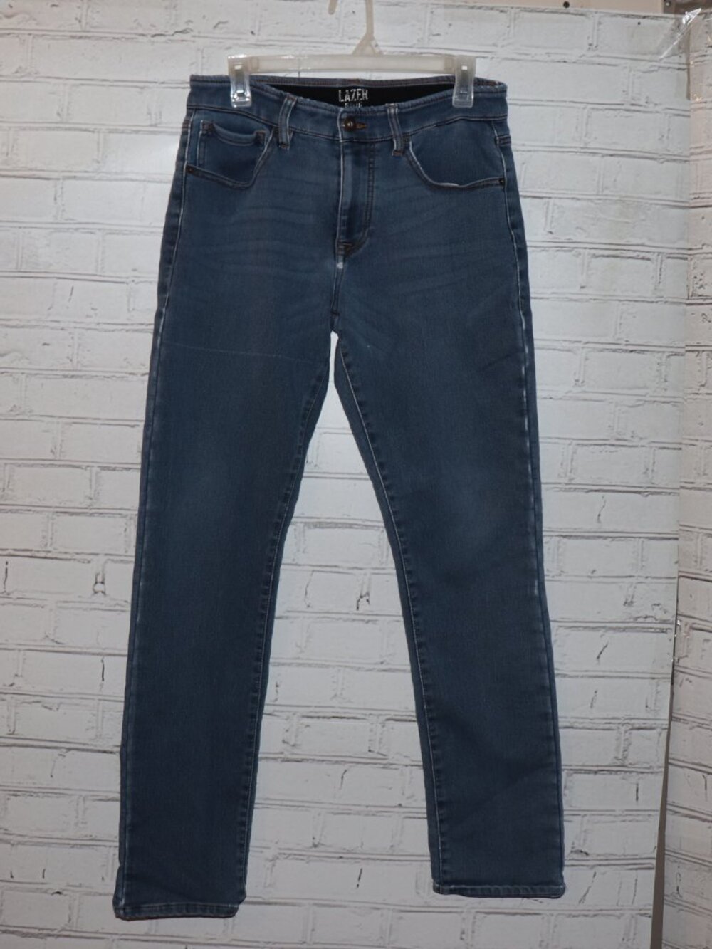 🔵 LAZER Slim‑Fit Blue Jeans · 32x34